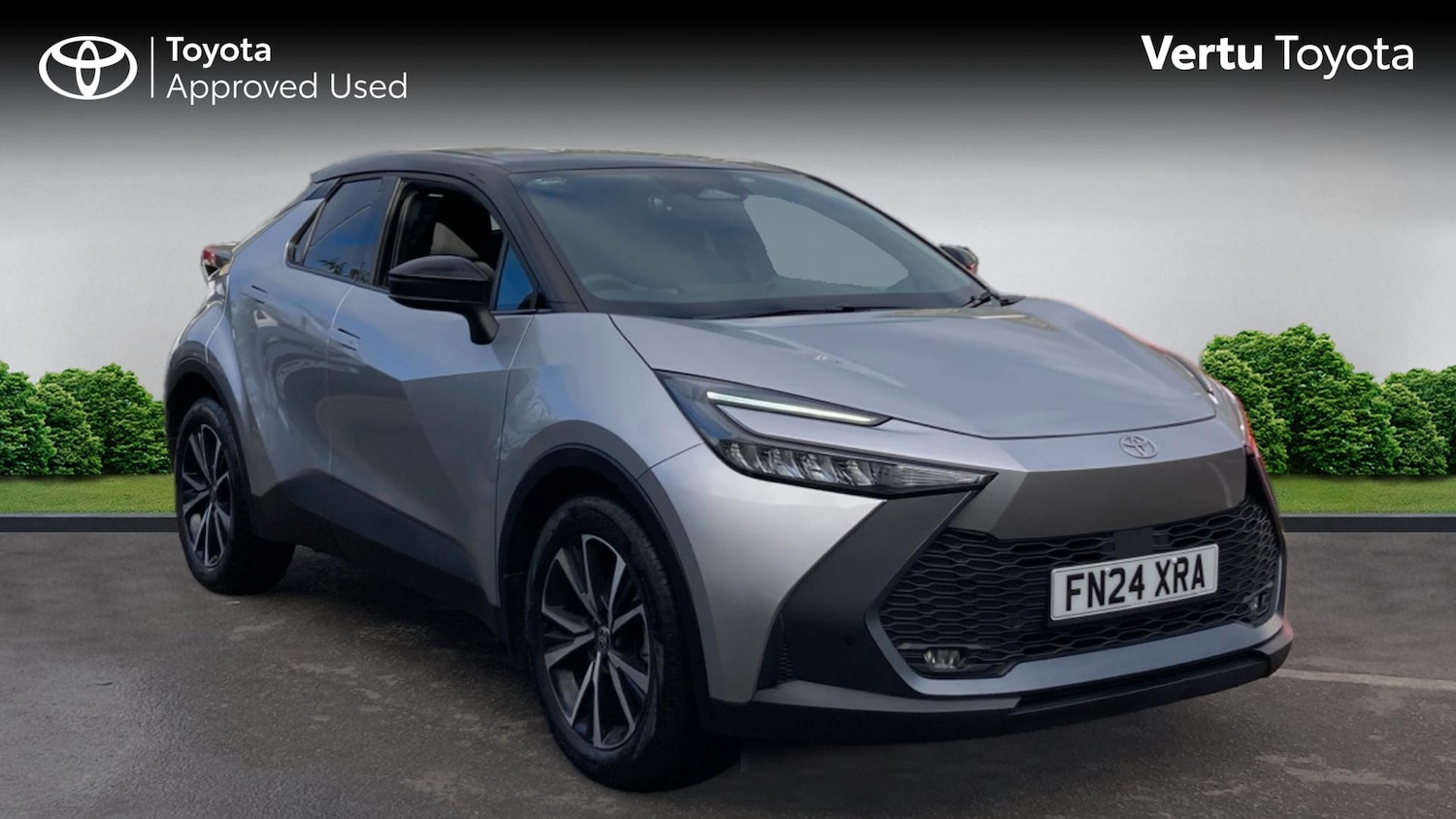 Used Toyota C-HR 2024 for sale - 76324474: Photo 1
