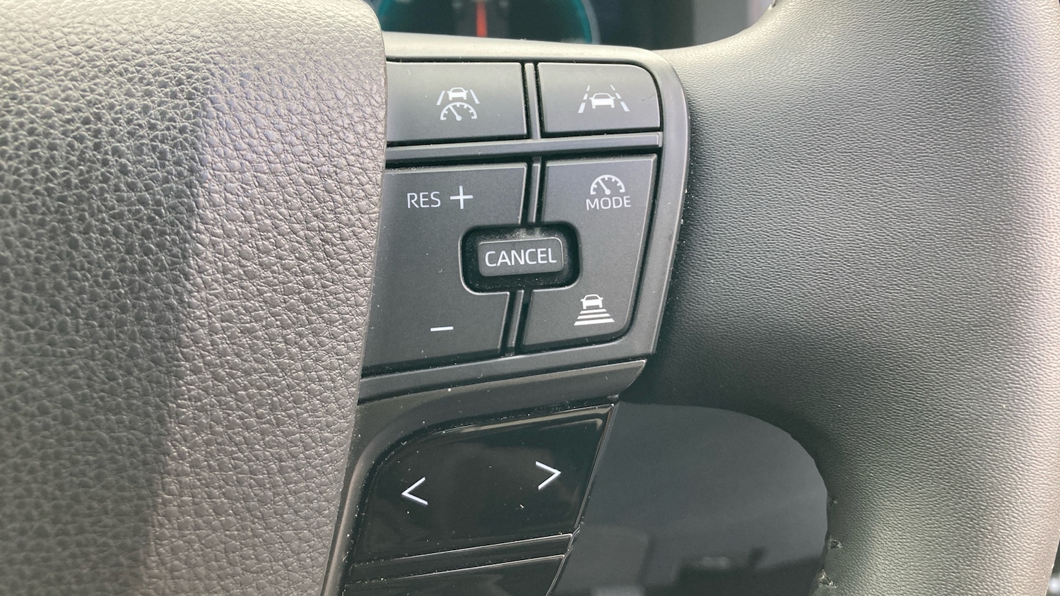 Used Toyota C-HR 2024 for sale - 76324474: Photo 37