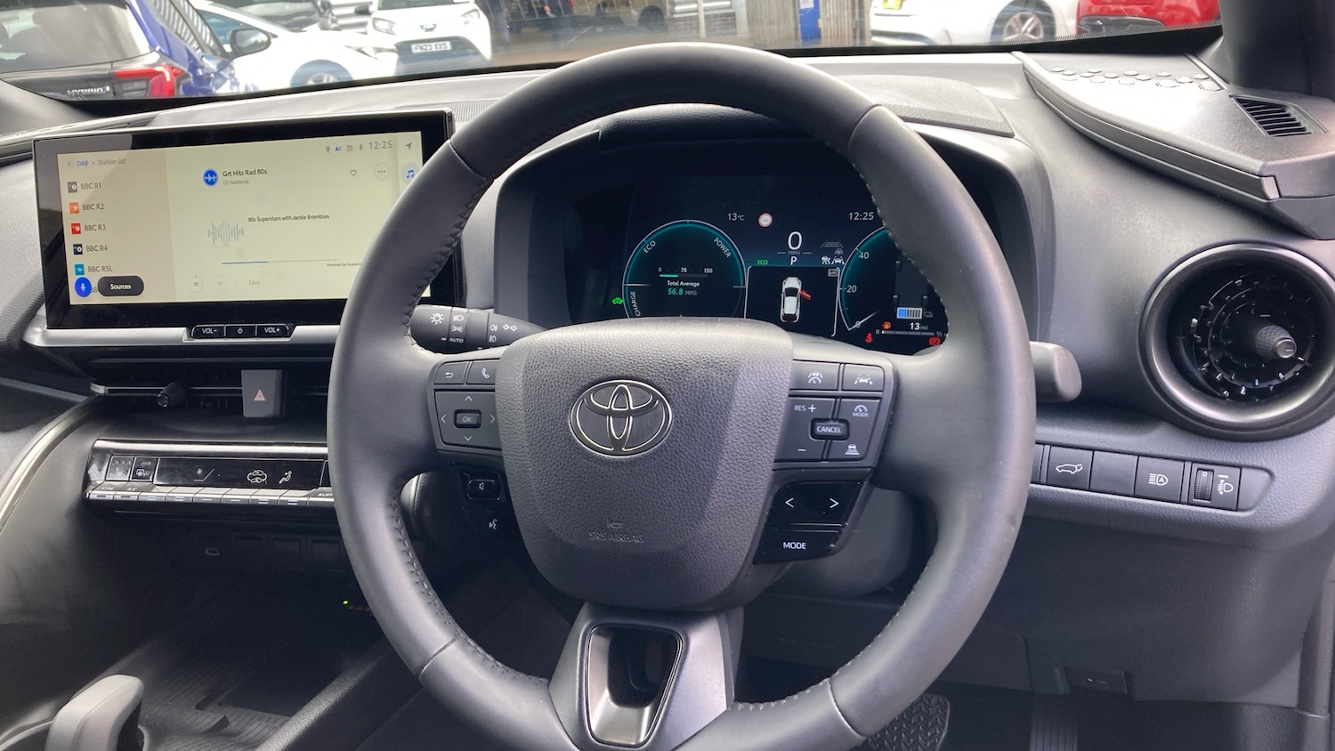Used Toyota C-HR 2024 for sale - 76324474: Photo 8