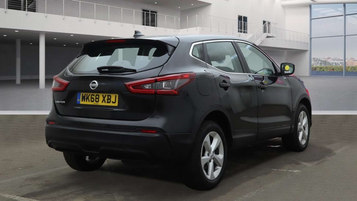 Used Nissan Qashqai 2018 for sale - 77409775: Photo 2