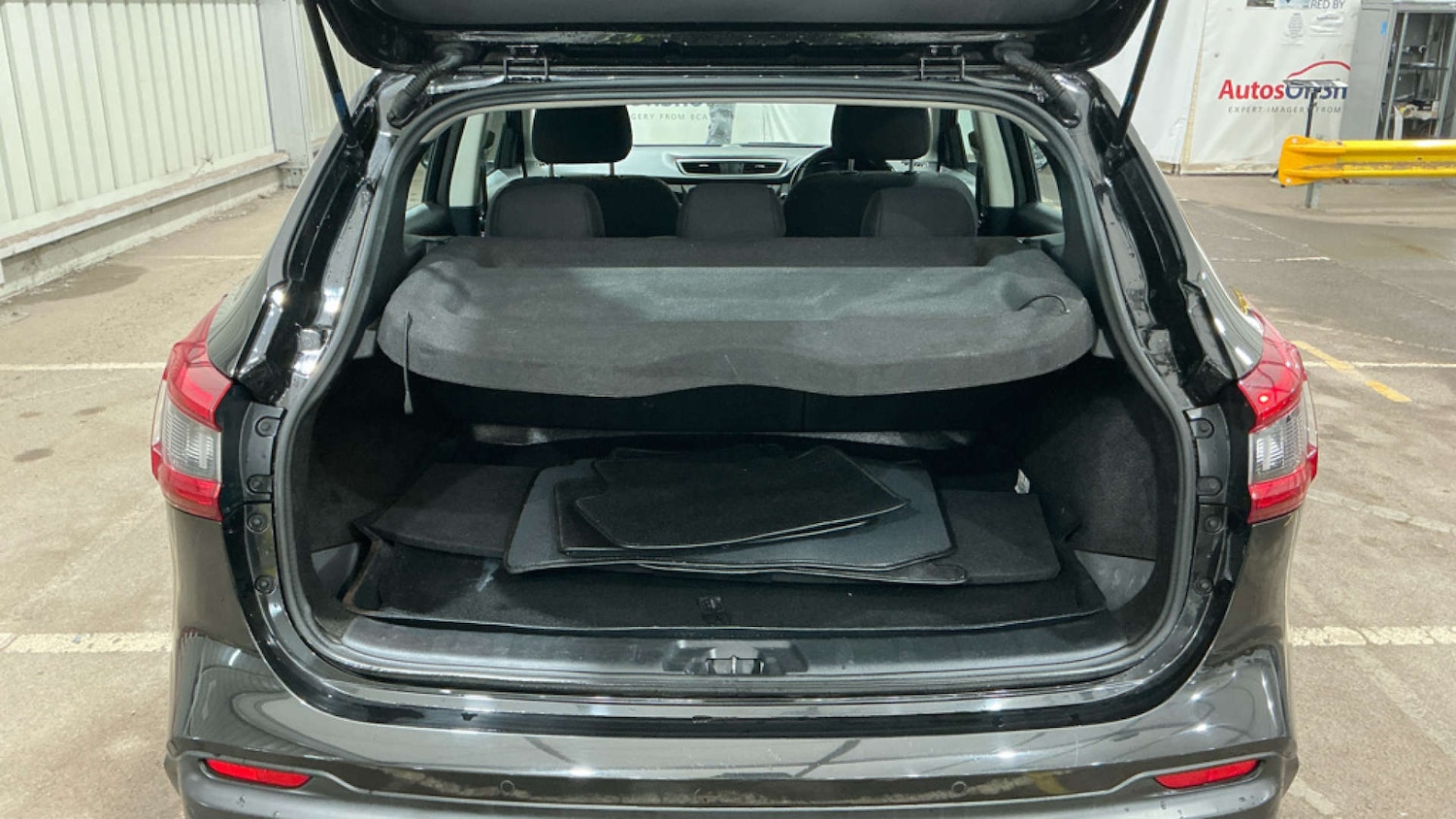 Used Nissan Qashqai 2018 for sale - 77409775: Photo 7