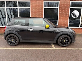 Used MINI Hatch 2021 for sale - 78356326: Photo