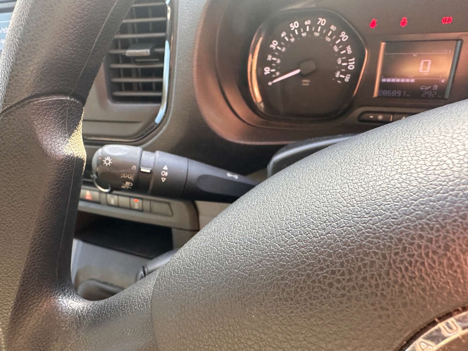 Used Vauxhall Vivaro 2020 for sale - 76565657: Photo 18