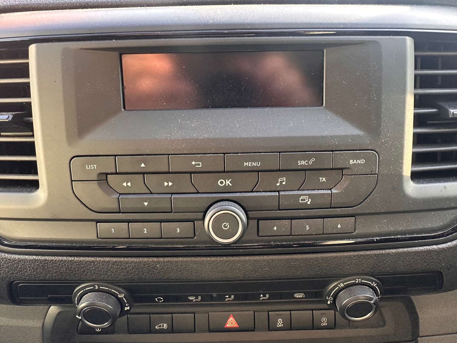 Used Vauxhall Vivaro 2020 for sale - 76565657: Photo 21