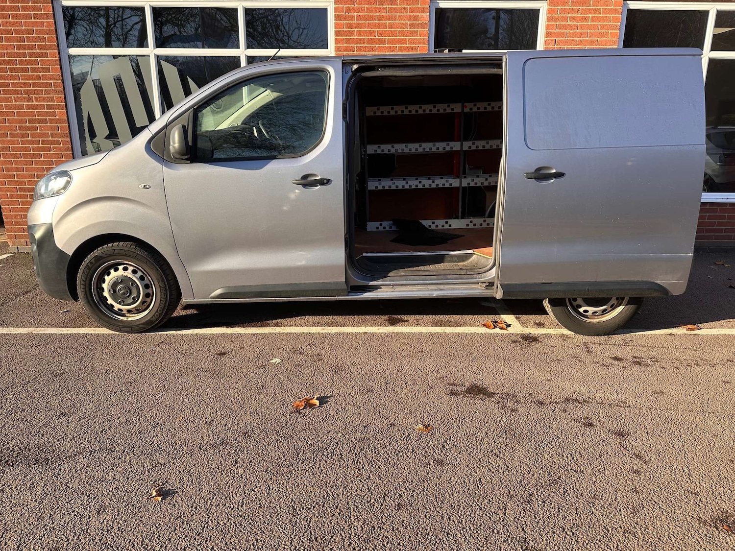 Used Vauxhall Vivaro 2020 for sale - 76565657: Photo 5