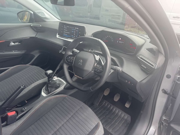 Used Peugeot 208 2021 for sale - 75516331: Photo 28