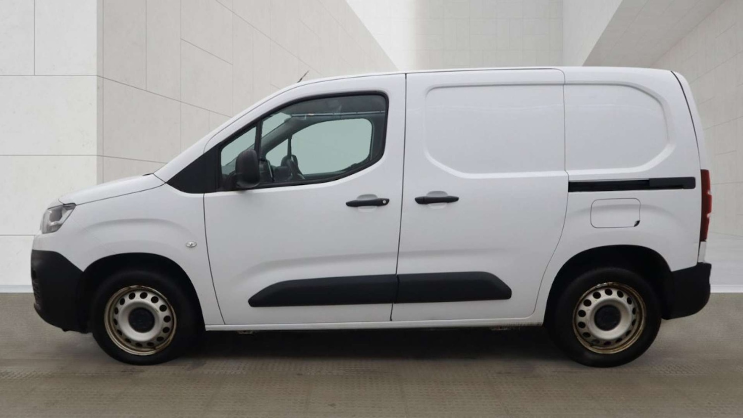 Used Citroen Berlingo 2022 for sale - 78218997: Photo 6