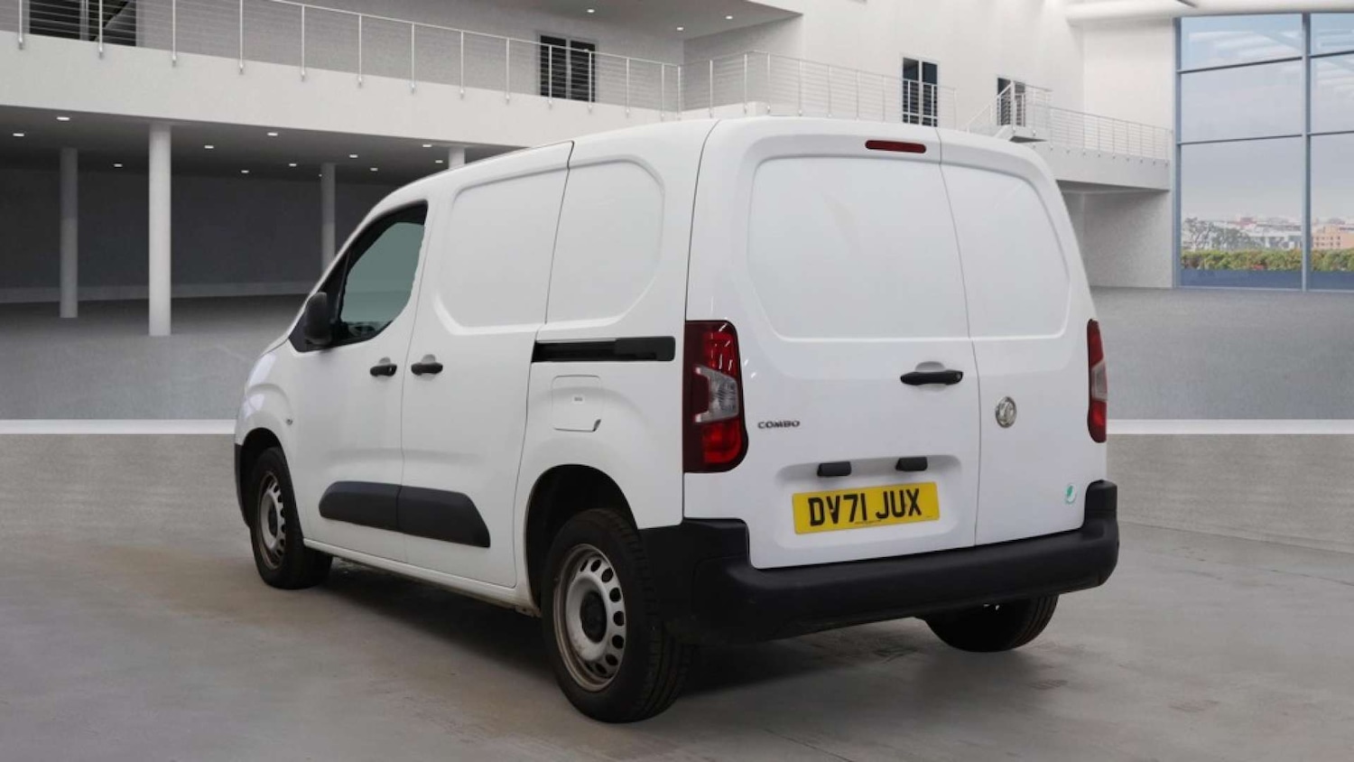 Used Vauxhall Combo 2021 for sale - 77129814: Photo 3