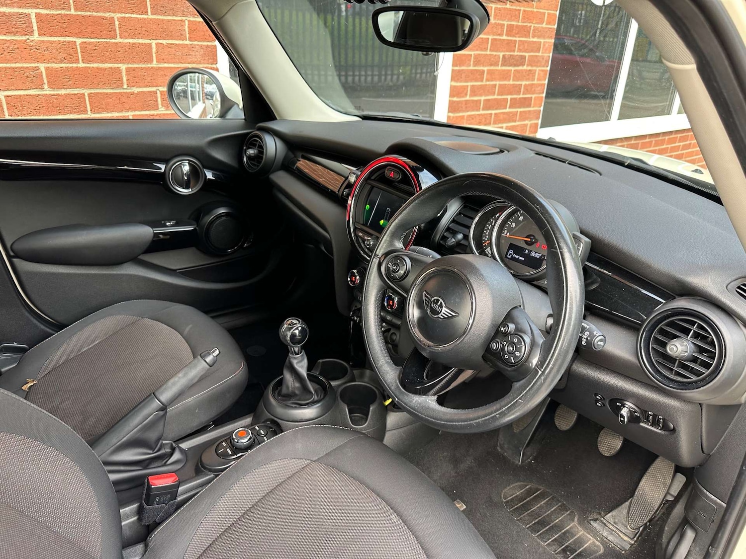 Used MINI Hatch 2018 for sale - 76132433: Photo 20