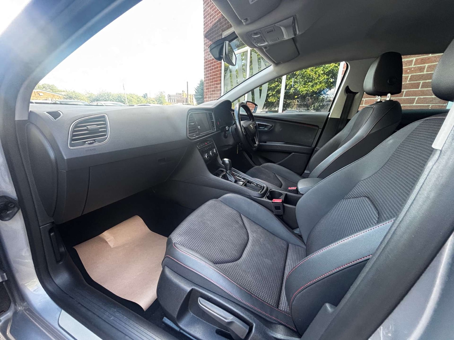 Used SEAT Leon 2019 for sale - 75631374: Photo 17