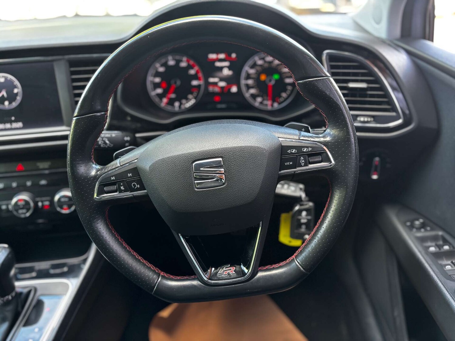 Used SEAT Leon 2019 for sale - 75631374: Photo 28