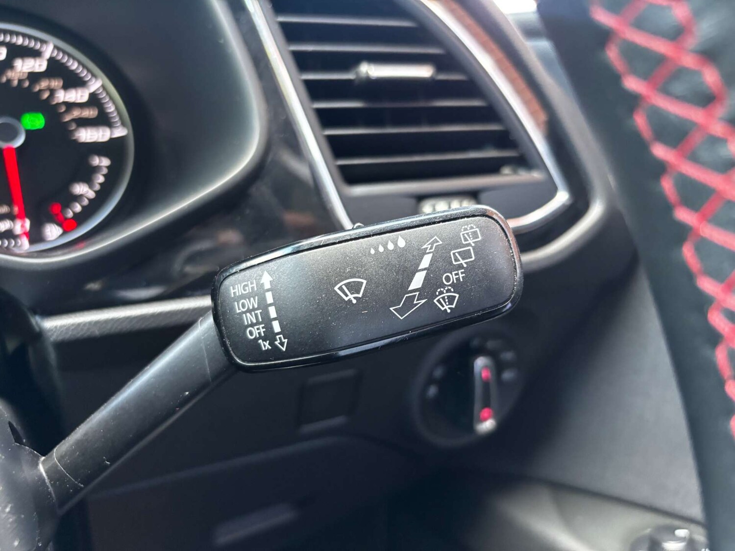 Used SEAT Leon 2019 for sale - 75631374: Photo 38