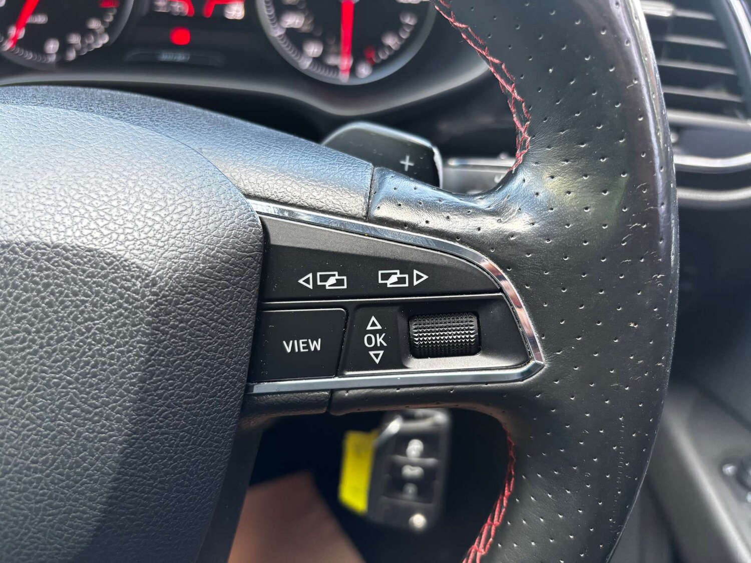 Used SEAT Leon 2019 for sale - 75631374: Photo 46