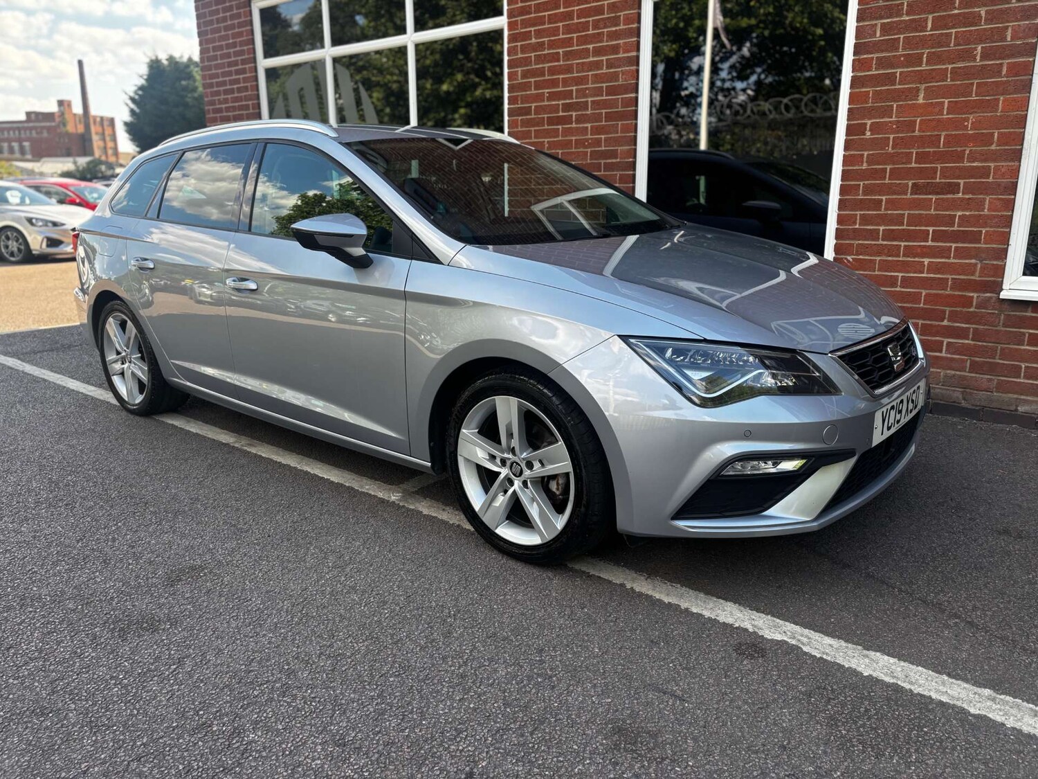 Used SEAT Leon 2019 for sale - 75631374: Photo 5