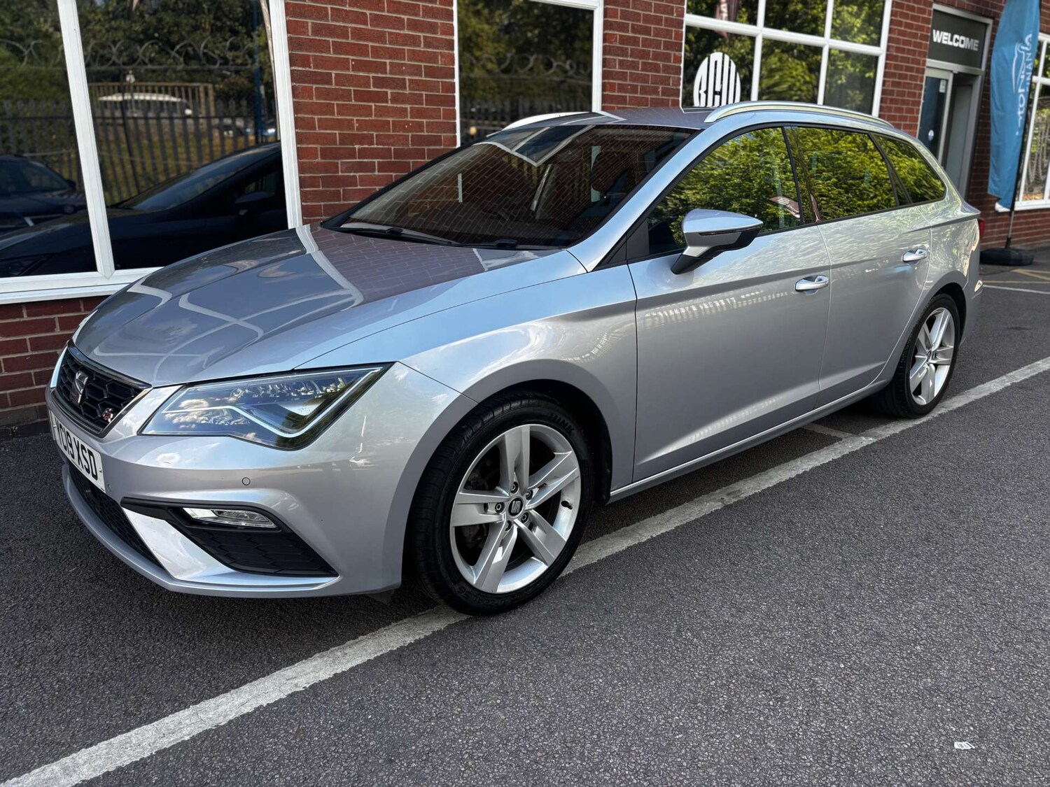 Used SEAT Leon 2019 for sale - 75631374: Photo 6