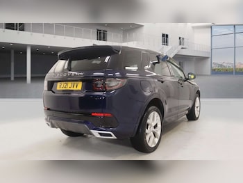 Used Land Rover Discovery Sport 2021 for sale - 77326128: Photo