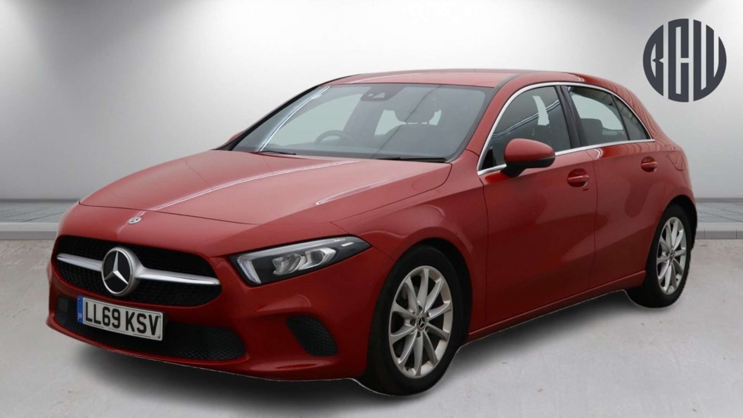 Used Mercedes-Benz A-Class 2019 for sale - 77735091: Photo 2