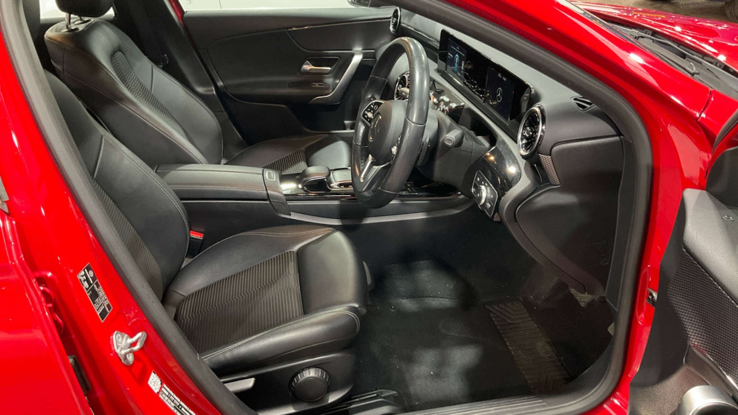 Used Mercedes-Benz A-Class 2019 for sale - 77735091: Photo 9