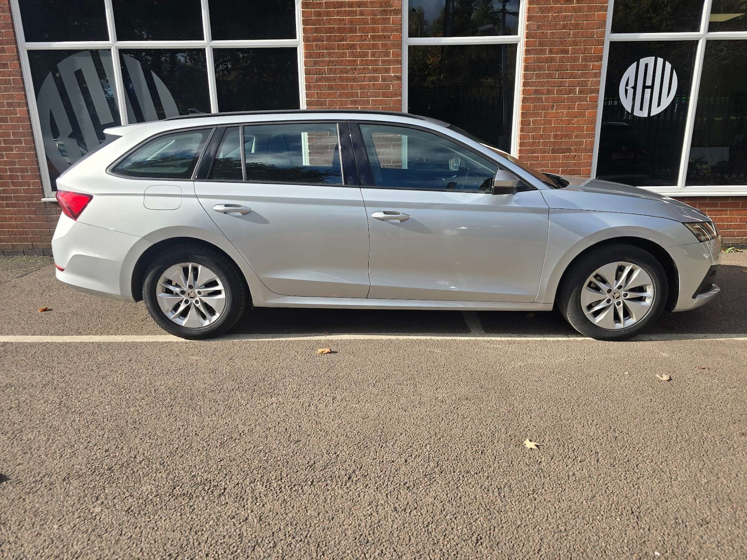 Used Skoda Octavia 2022 for sale - 76231899: Photo 2