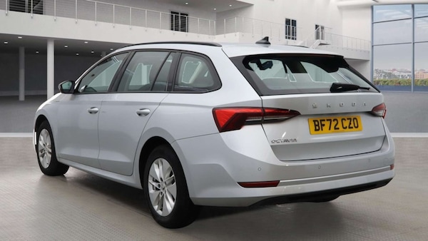Used Skoda Octavia 2022 for sale - 76231899: Photo 3