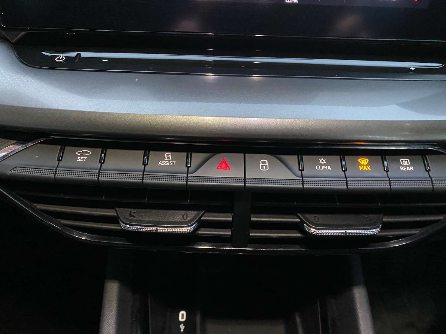 Used Skoda Octavia 2022 for sale - 76231899: Photo 44