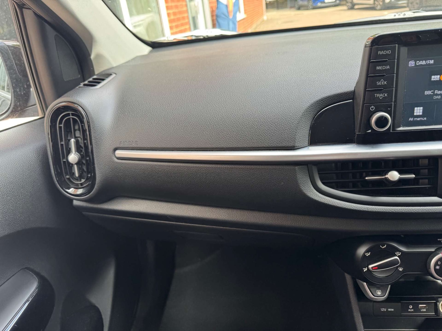 Used Kia Picanto 2019 for sale - 76277641: Photo 19