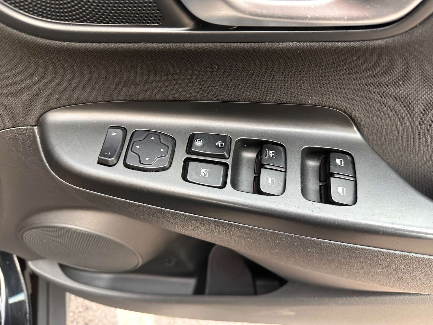 Used Hyundai KONA 2021 for sale - 76277616: Photo 15