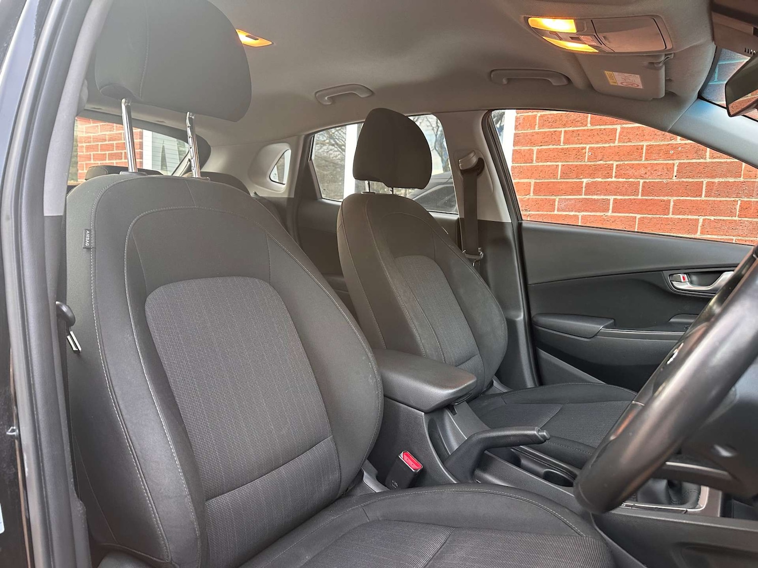 Used Hyundai KONA 2021 for sale - 76277616: Photo 17