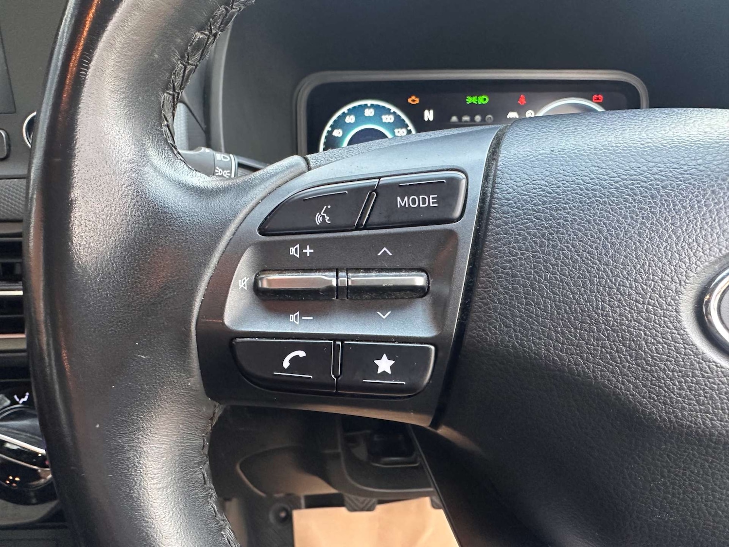 Used Hyundai KONA 2021 for sale - 76277616: Photo 35