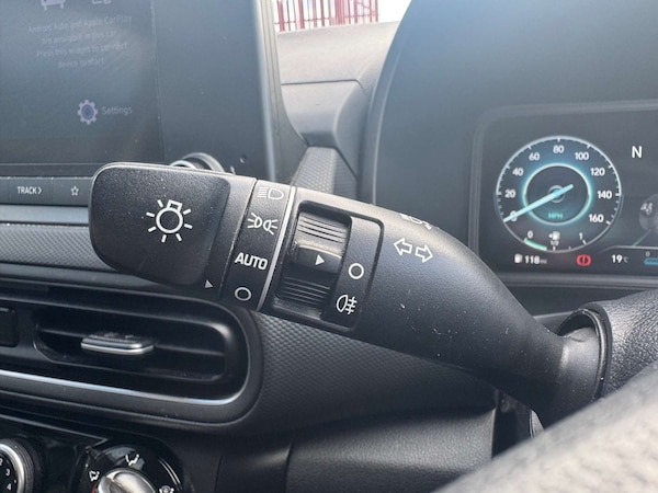 Used Hyundai KONA 2021 for sale - 76277616: Photo 36
