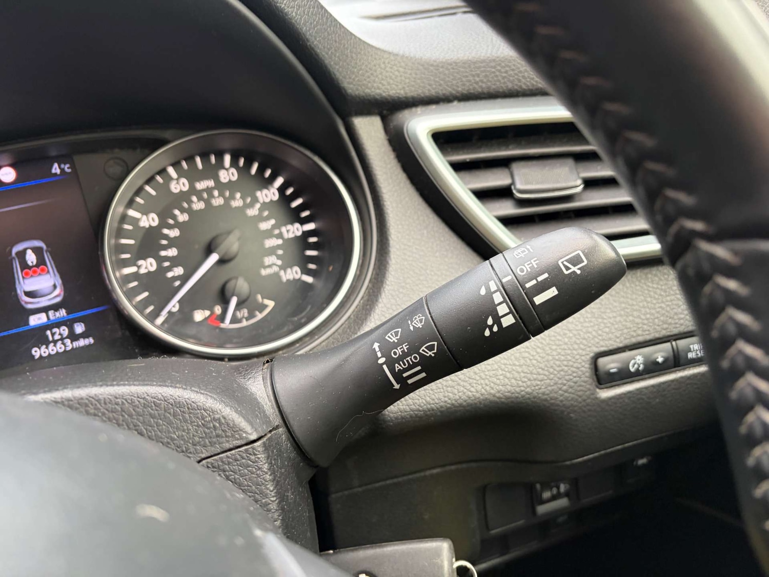 Used Nissan Qashqai 2020 for sale - 75830268: Photo 32