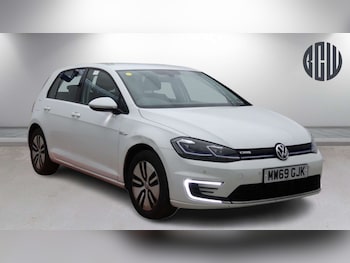 Used Volkswagen Golf 2019 for sale - 77453629: Photo