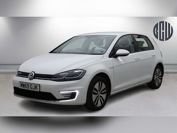 Used Volkswagen Golf 2019 for sale - 77453629: Photo