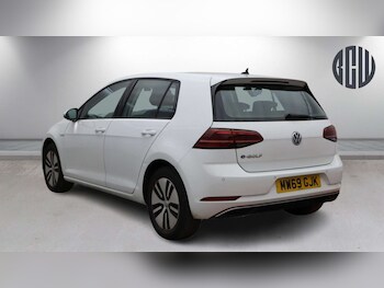 Used Volkswagen Golf 2019 for sale - 77453629: Photo