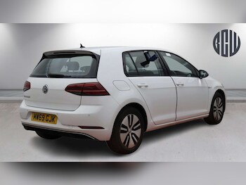 Used Volkswagen Golf 2019 for sale - 77453629: Photo