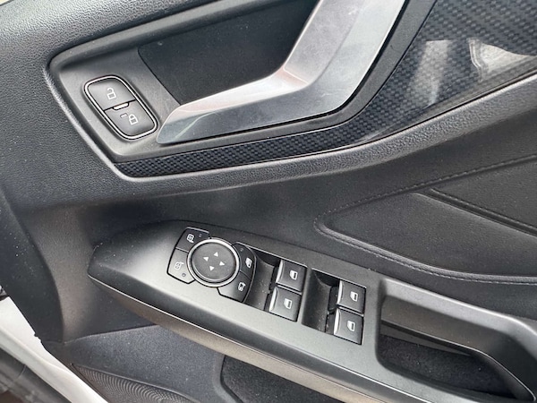 Used Ford Focus 2020 for sale - 75617399: Photo 35