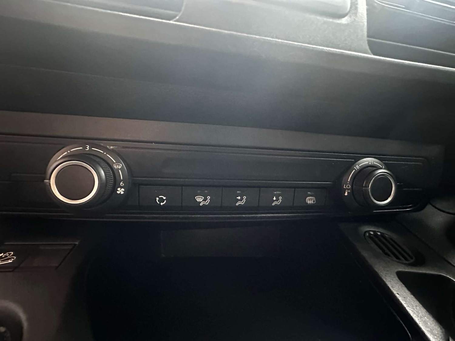 Used Citroen Berlingo 2019 for sale - 75627396: Photo 20