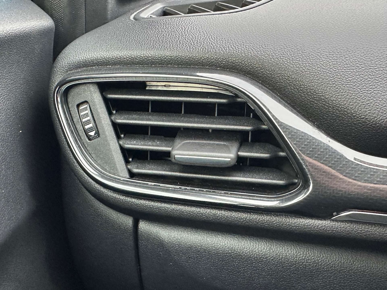 Used Ford Puma 2023 for sale - 77221030: Photo 30