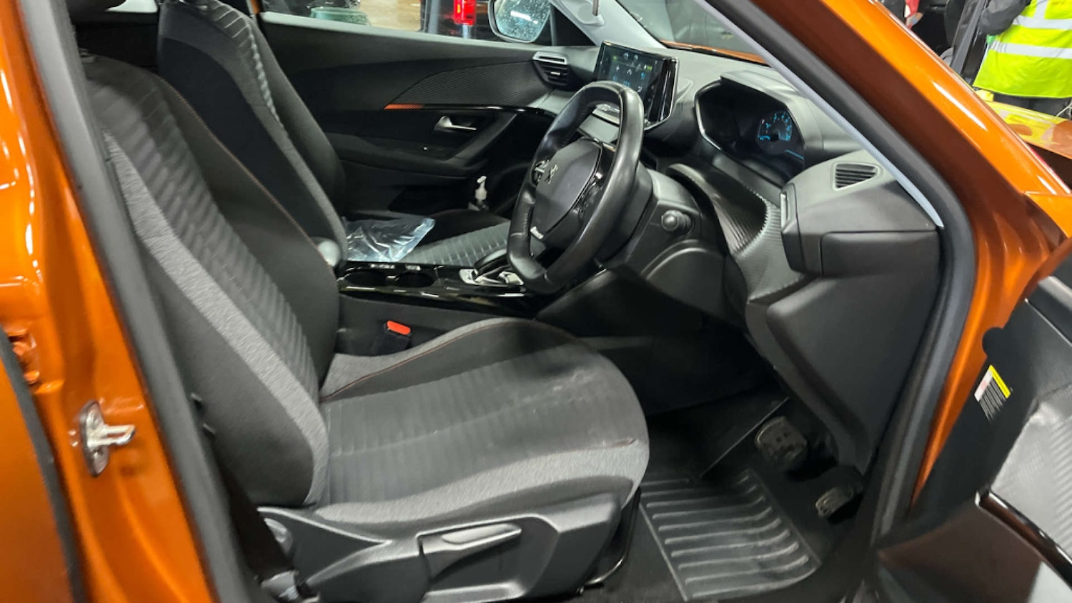 Used Peugeot 2008 2021 for sale - 77954368: Photo 15