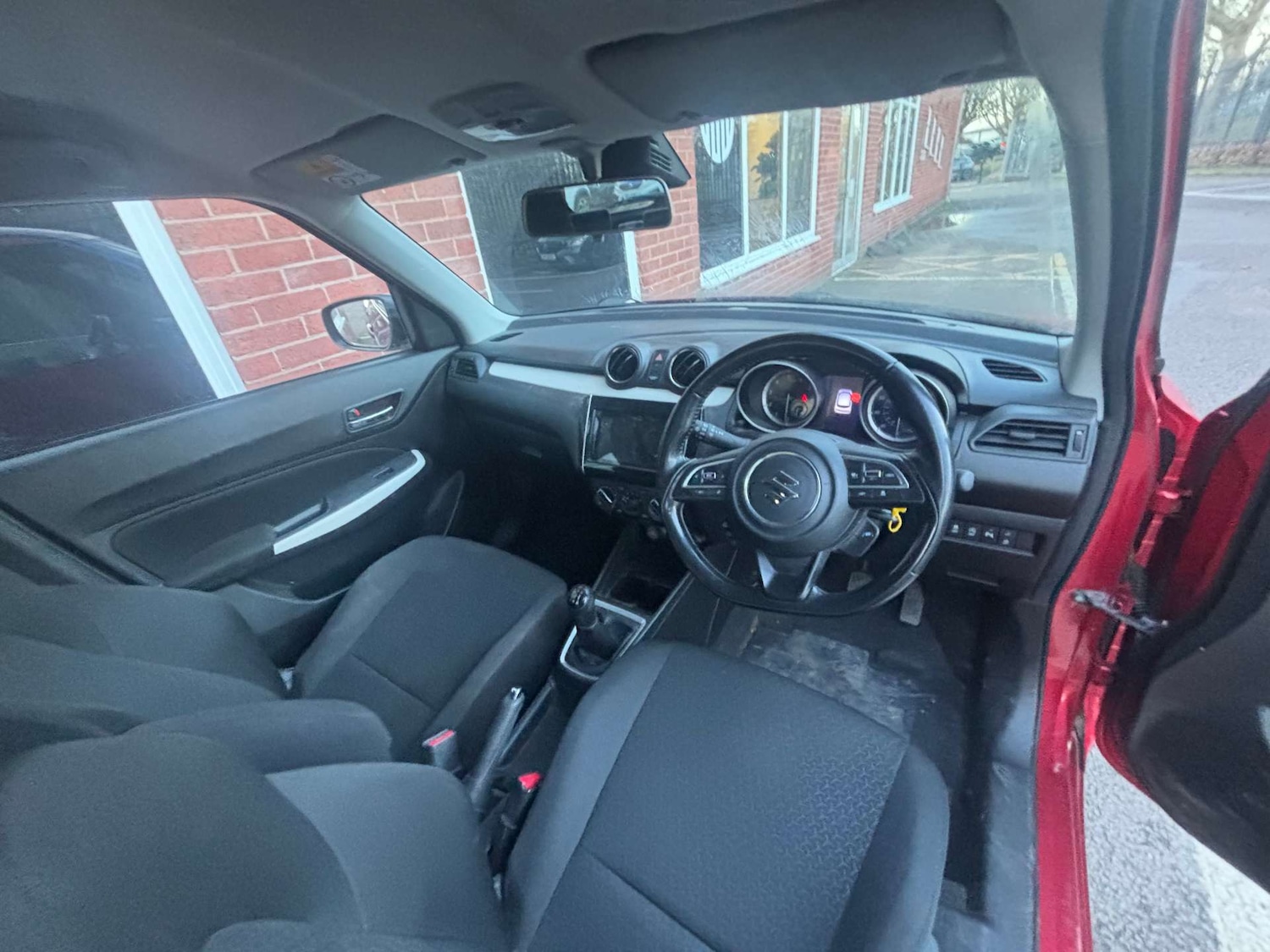 Used Suzuki Swift 2021 for sale - 77357568: Photo 11