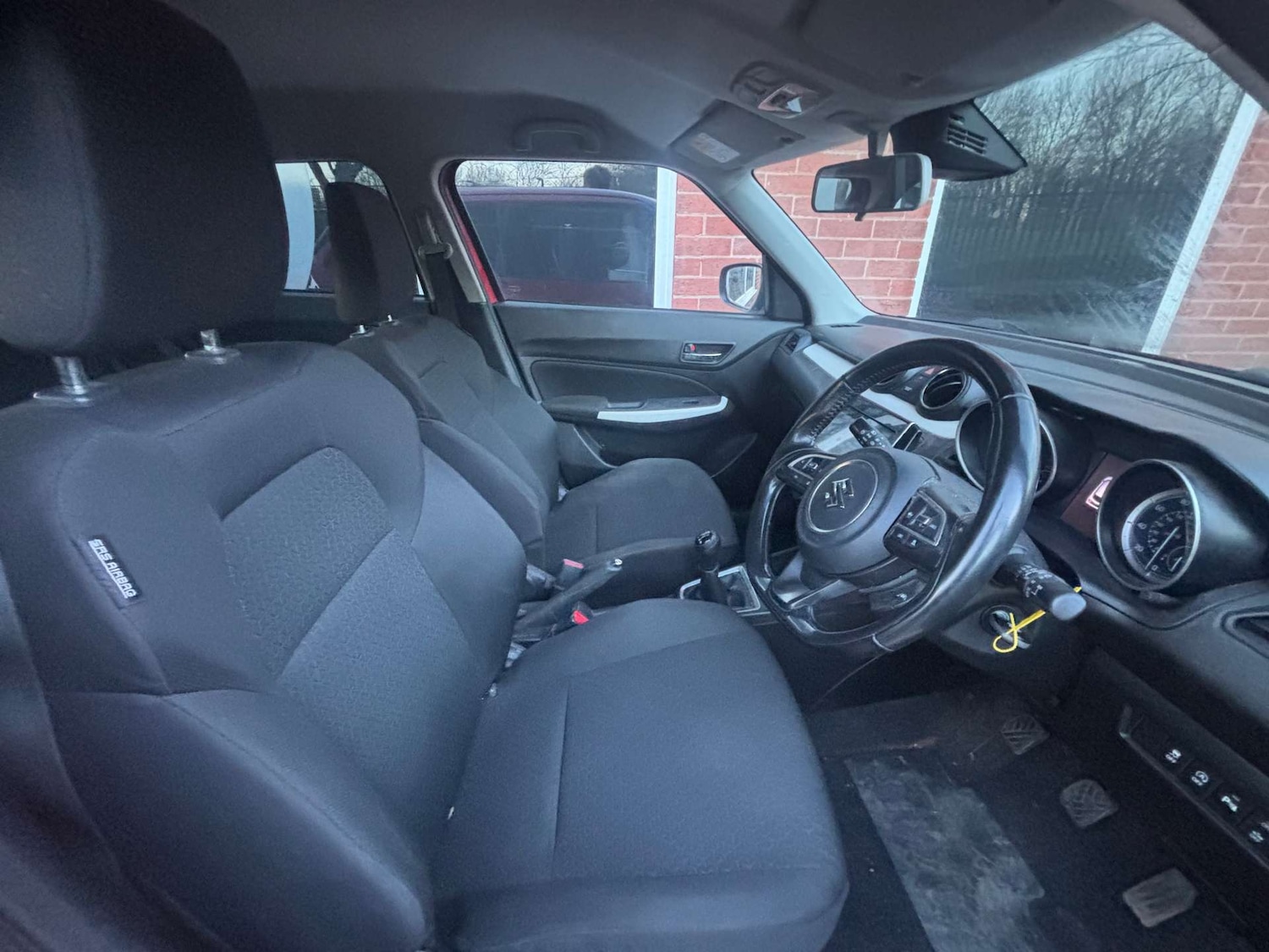 Used Suzuki Swift 2021 for sale - 77357568: Photo 29