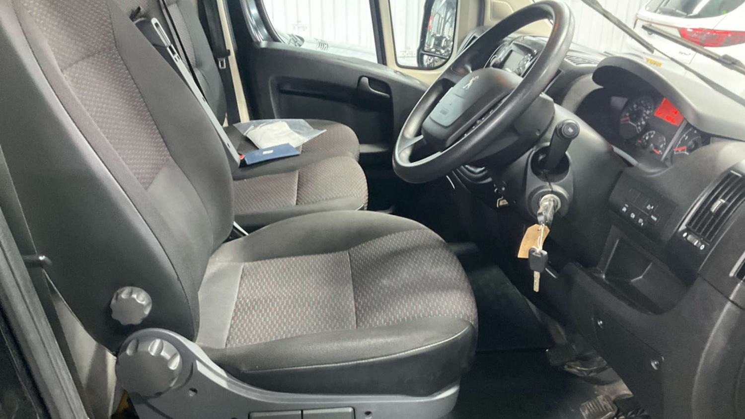 Used Peugeot Boxer 2021 for sale - 77100487: Photo 9