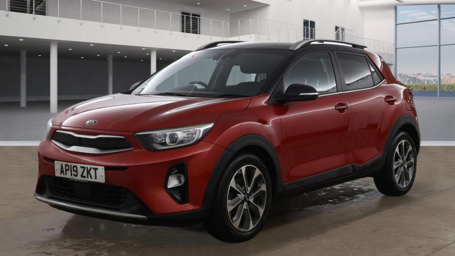 Used Kia Stonic 2019 for sale - 77228431: Photo 2