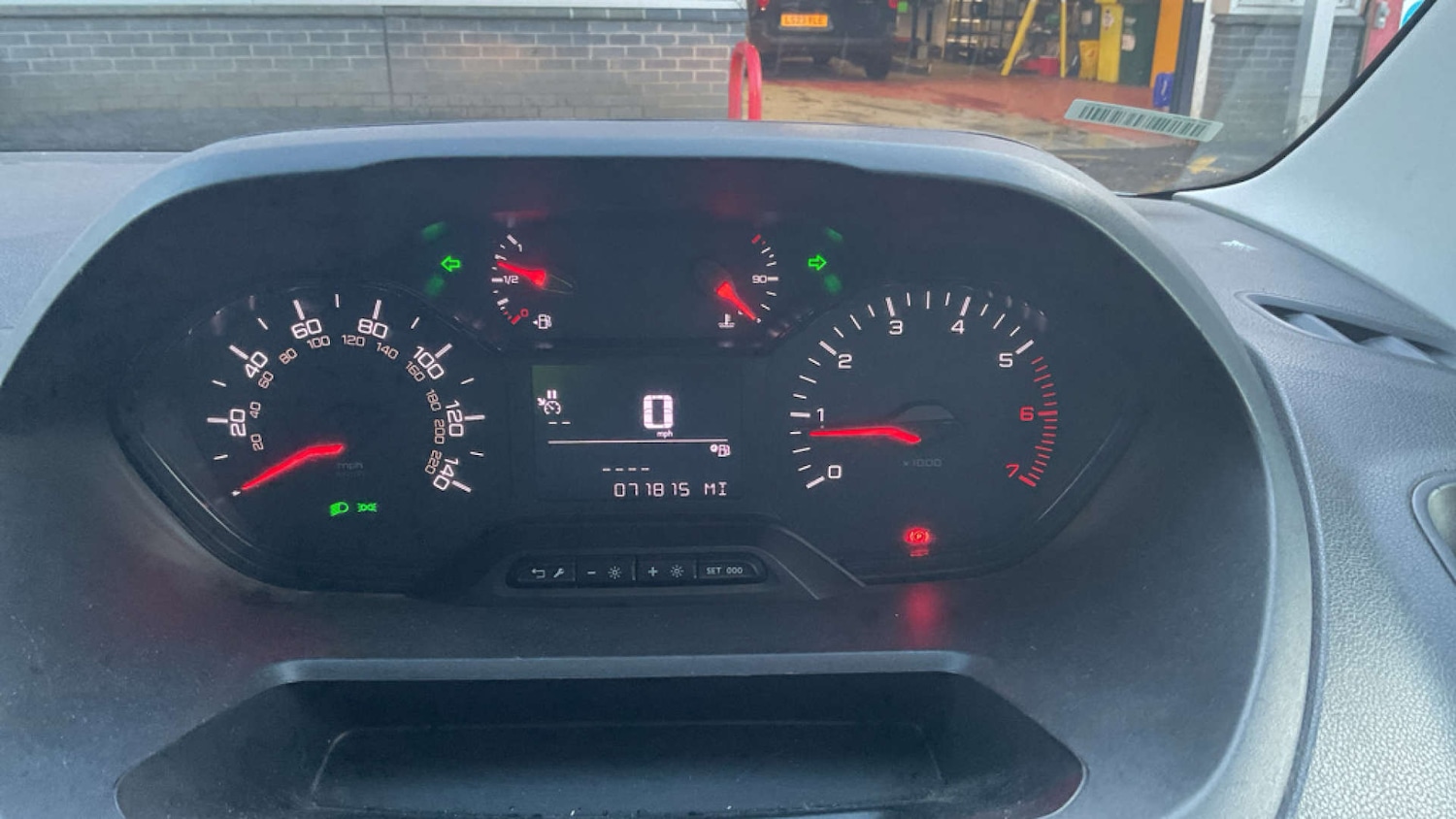 Used Peugeot Partner 2020 for sale - 77061755: Photo 10