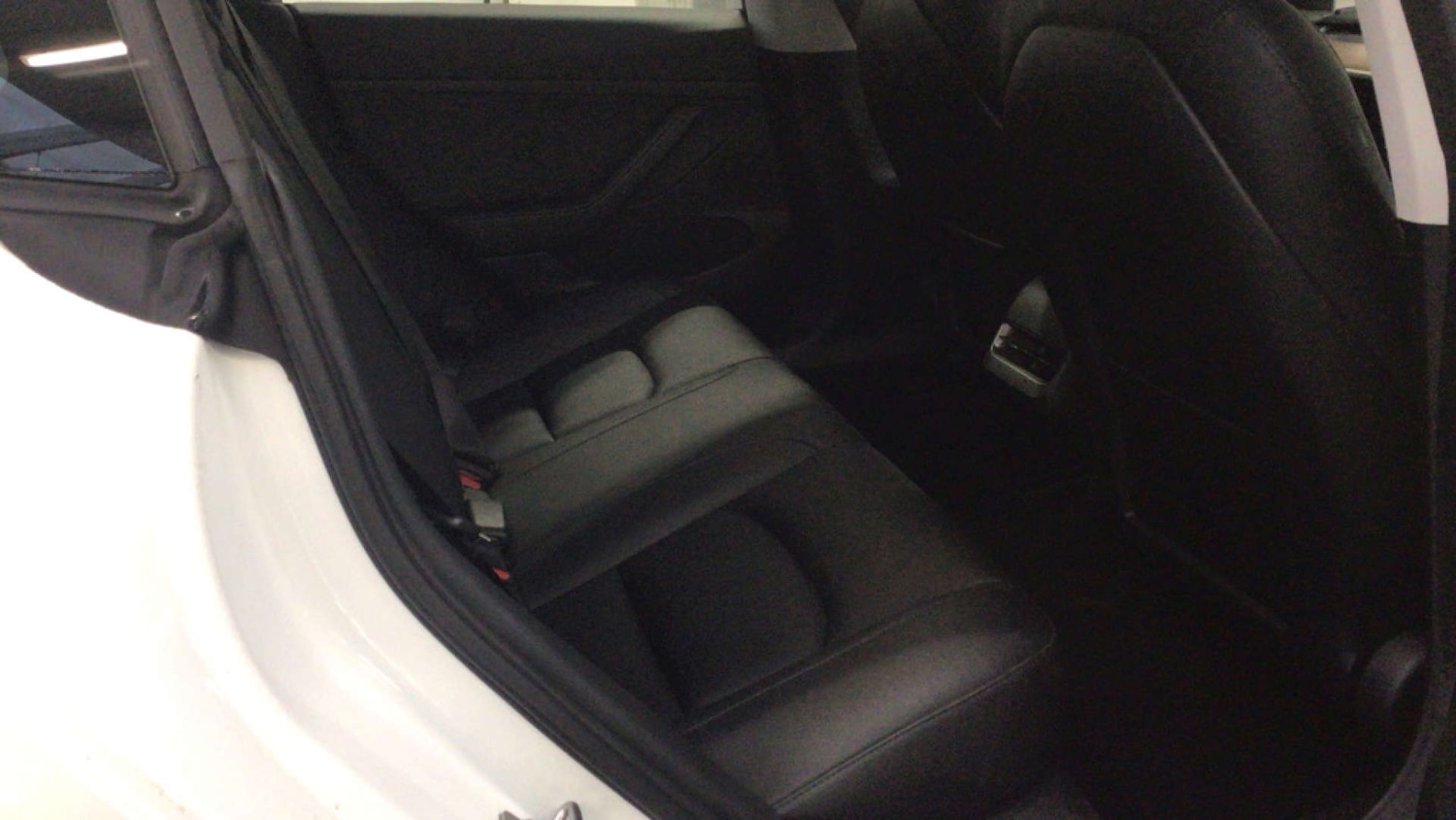 Used Tesla Model 3 2021 for sale - 77277608: Photo 8