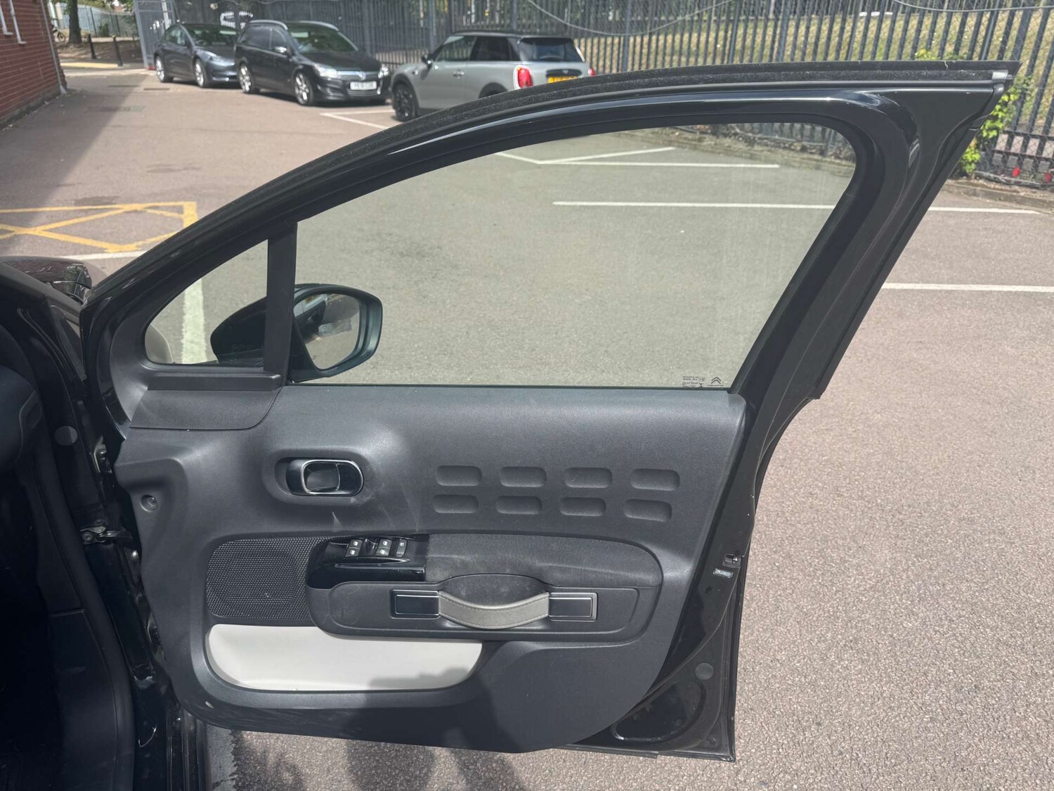 Used Citroen C3 2021 for sale - 76277626: Photo 23