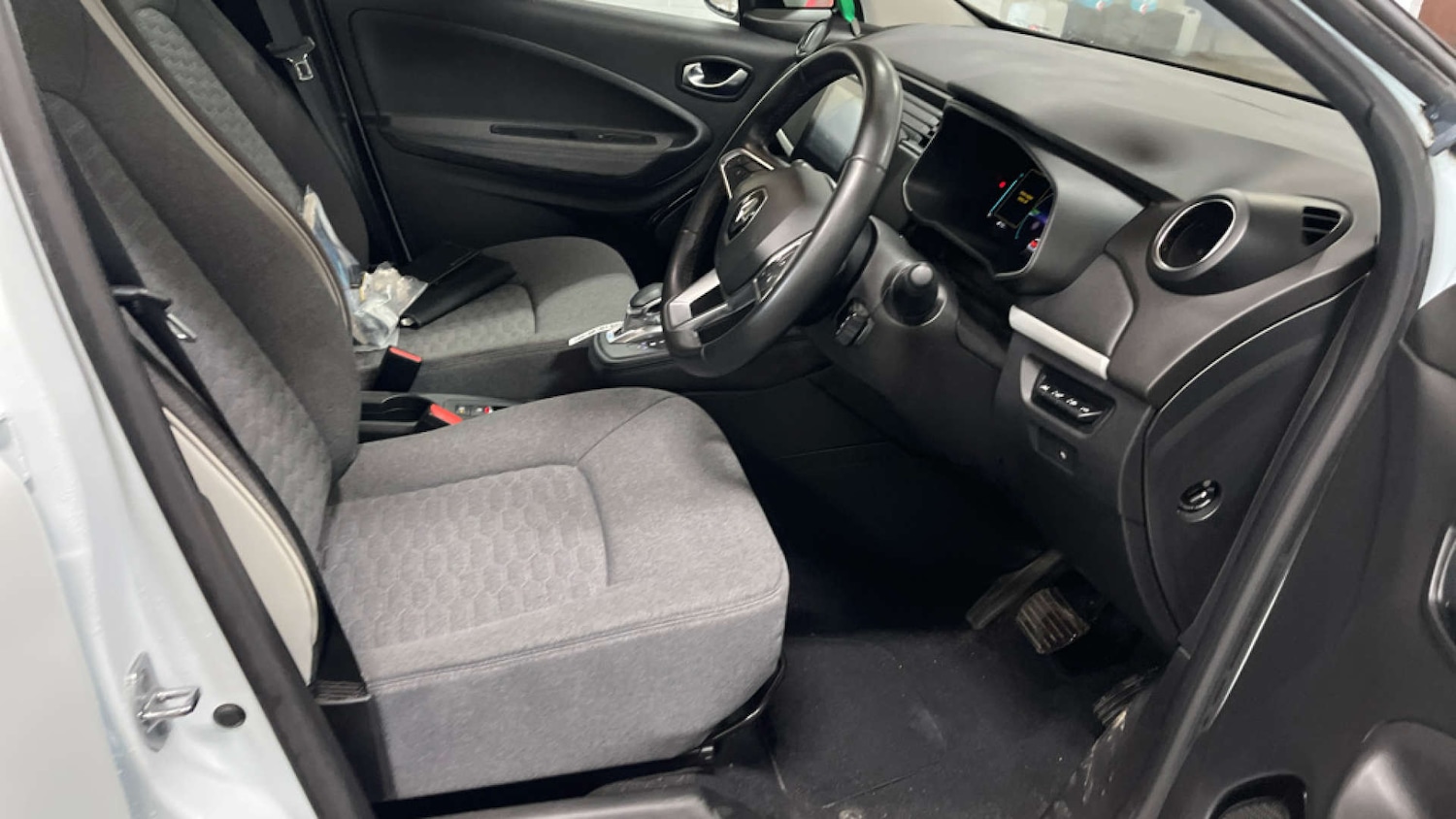 Used Renault Zoe 2021 for sale - 78202493: Photo 9