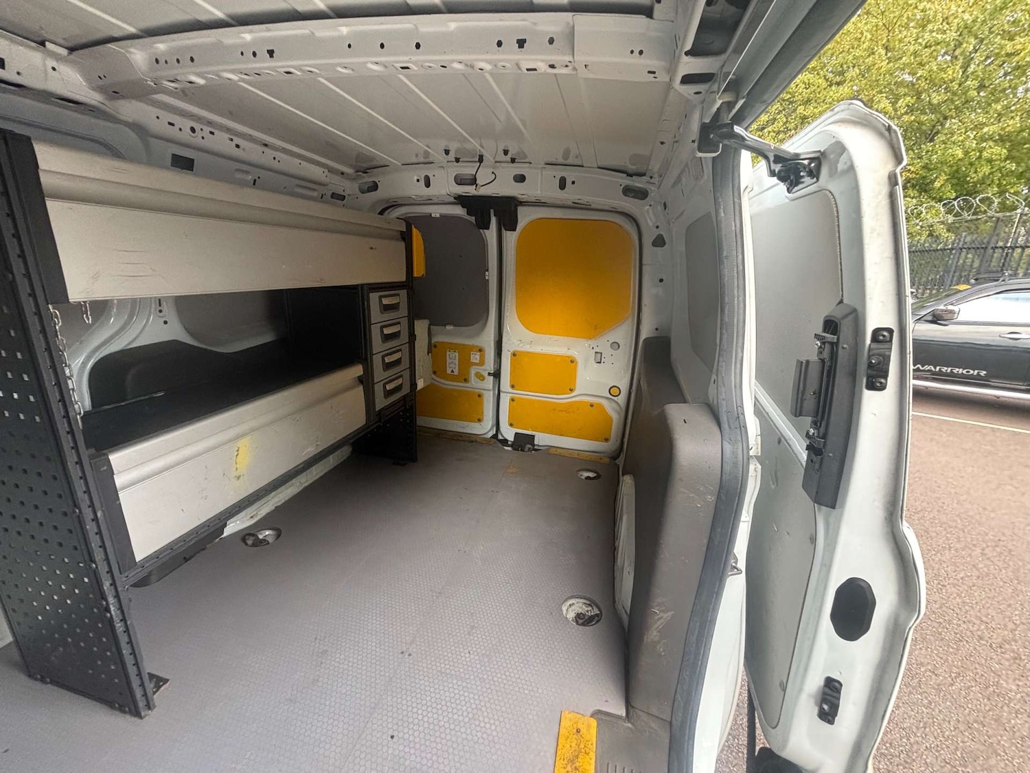 Used Ford Transit Connect 2020 for sale - 76277782: Photo 30