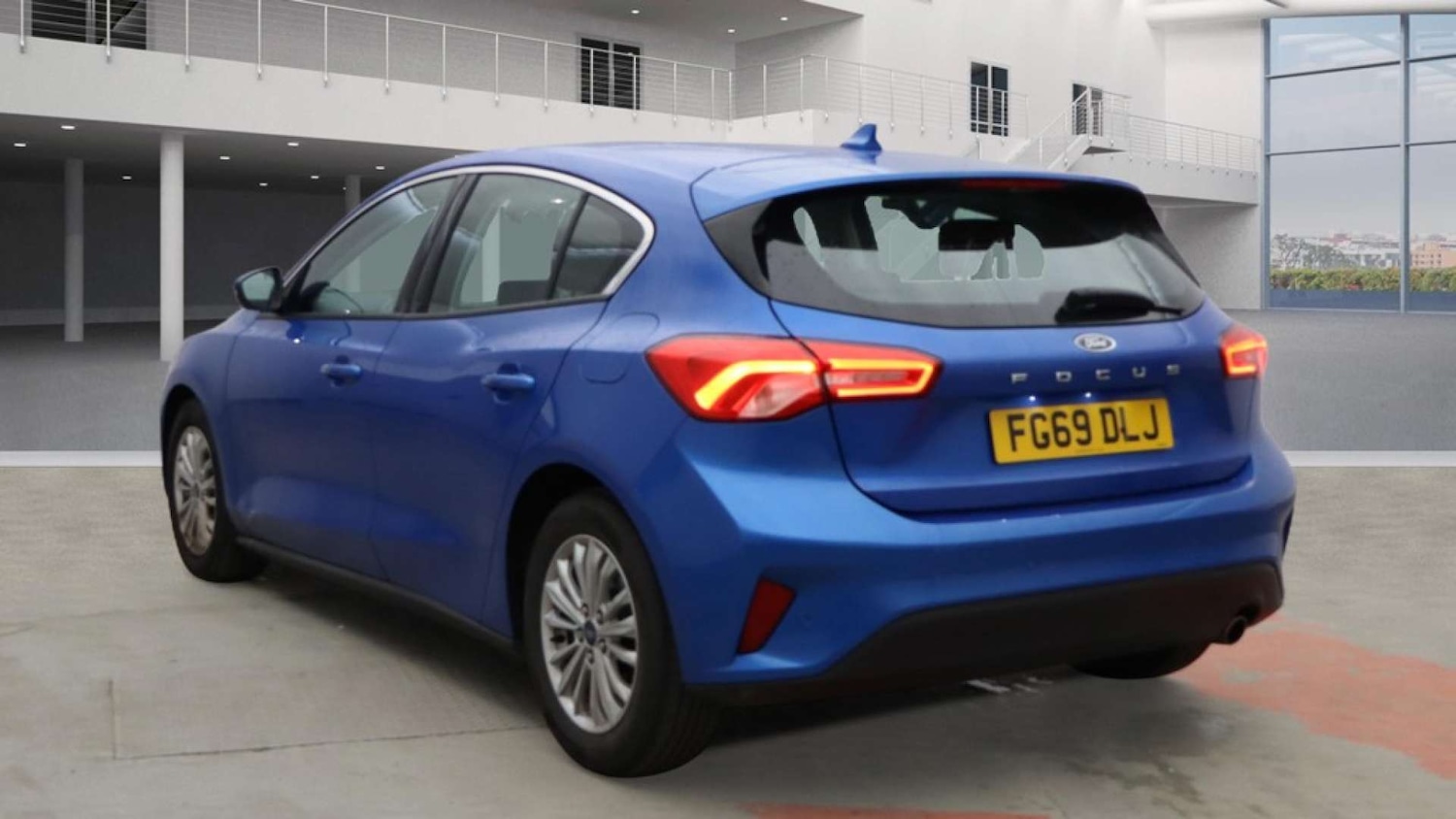 Used Ford Focus 2019 for sale - 76949877: Photo 3