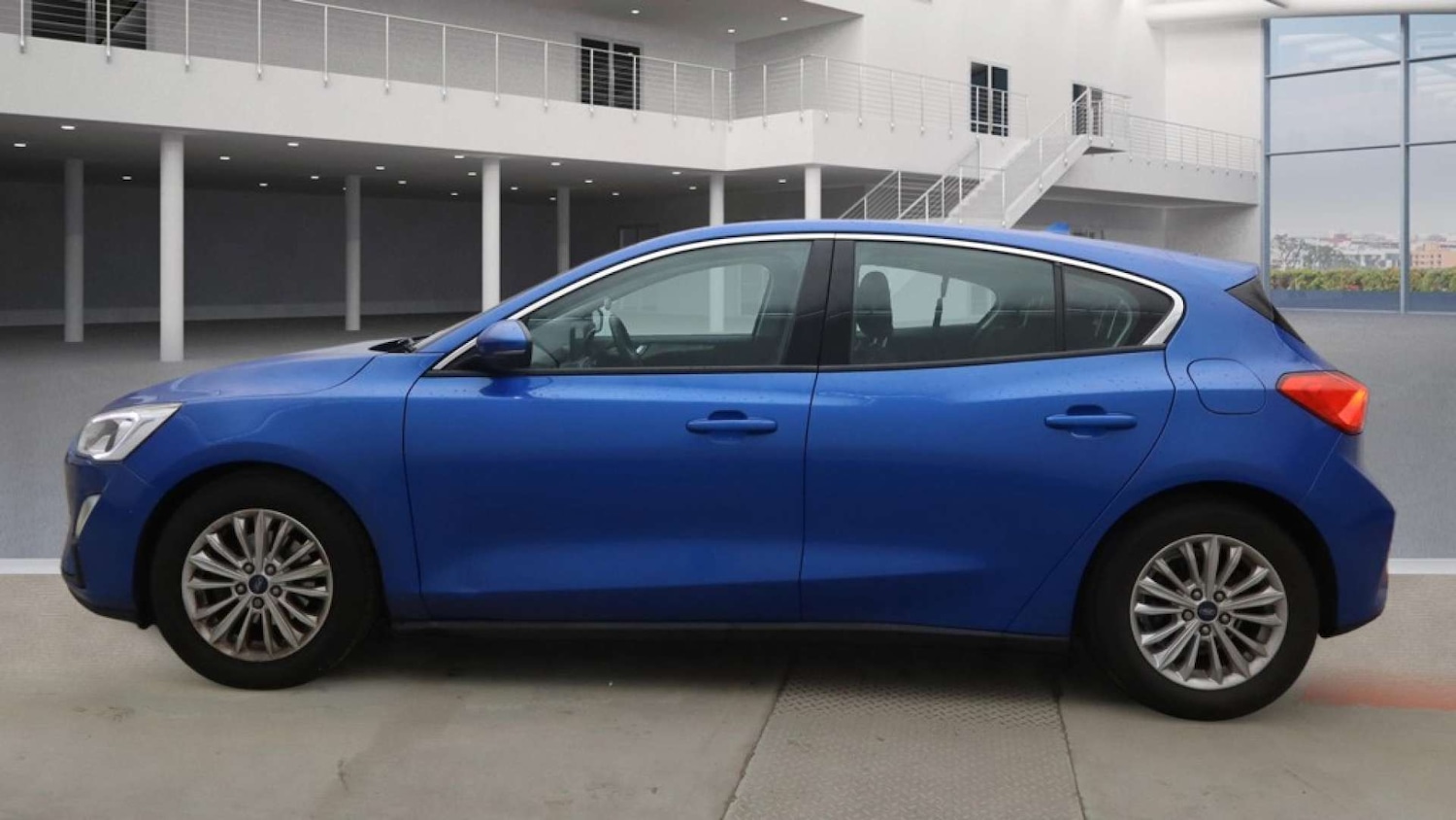 Used Ford Focus 2019 for sale - 76949877: Photo 6